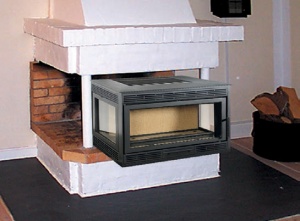 Umbau eines offenen Kamins mit einer Kassette