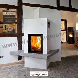 Kachelofen Aufbau in der Deele