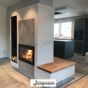 Grundofen mit Holzbank gebaut von Ofenbauer Daniel Jungmann Kreis Paderborn
