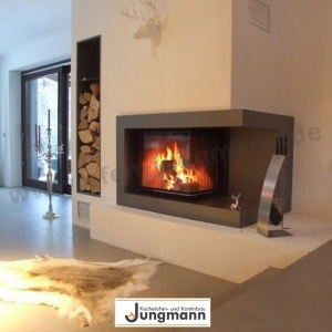 Wasserführender Kesselofen mit Eckscheibe gebaut von Ofenbauer Ofenbaumeister im Kreis Paderborn Daniel Jungmann